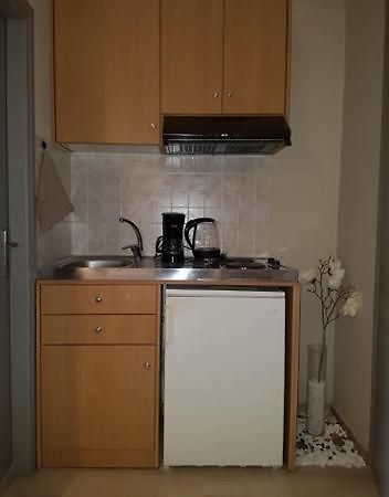 Studio Manousos Плакиас Экстерьер фото